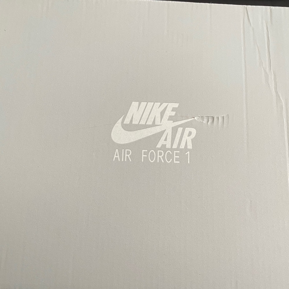 Nike White and Cream Women's Sneakers - Picture 2 of 3